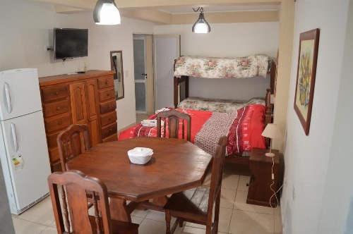 Delta House image 3